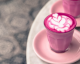 'Pink Latte': so macht ihr den hübschen Fitnessdrink selber