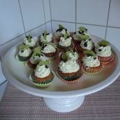 Hugo-Cupcakes mit Kiwi-Sahne-Topping* - Schritt 1