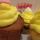 Colourful little Cupcakes mit Schokostückchen