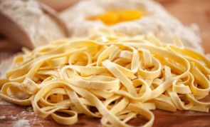 So macht ihr Pasta selbst ganz ohne Pastamaschine