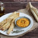 Panierter Spargel mit hausgemachtem Möhren-Frischkäse-Dip