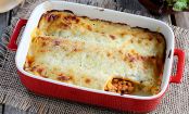 Mal was anderes: Leckere Enchiladas mit Speckwürfeln und Béchamelsauce