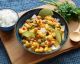 Würziges Gemüse-Curry mit zartem Blumenkohl, Kichererbsen und fruchtigen Limetten