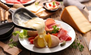 Das große Brutzeln - Tipps für ein perfektes Raclette