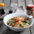 Asiatische Küche: One Pot-Chop Suey mit Reisnudeln