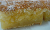 Kuchenteller im Brasilienfieber: Cassava-Kokos-Kuchen