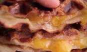 Für den nächsten Brunch: Herzhafte Waffeln mit Käse und Schinken aus Blätterteig