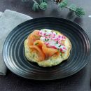 Saftiger Kräuterpfannkuchen mit Räucherlachs