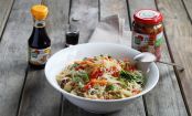 Asiatische Küche: One Pot-Chop Suey mit Reisnudeln
