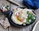 Würziger Spargelhummus mit knackigem Salat