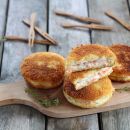 Unwiderstehliches Fingerfood: Mini Croque-Monsieur mit Lachs