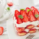 Unsere köstlichsten Desserts mit Erdbeeren