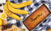 Zum Frühstück oder zur Kaffeestunde: Bananenbrot mit Schokosplittern