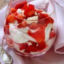 Eton Mess: schnelles Dessert mit Erdbeeren - so geht's
