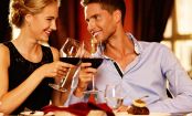 FLIRTEN wie ein Profi: Mit diesen 5 Flirtphasen zum ERFOLG!