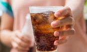 Sollte ich bei Hitze lieber kaltes oder warmes trinken?