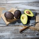 Tipps vom Profikoch: So verhindert ihr, dass Avocados dunkel werden!