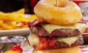 DONUT-BURGER: Die Kalorienbombe der Extra-Klasse