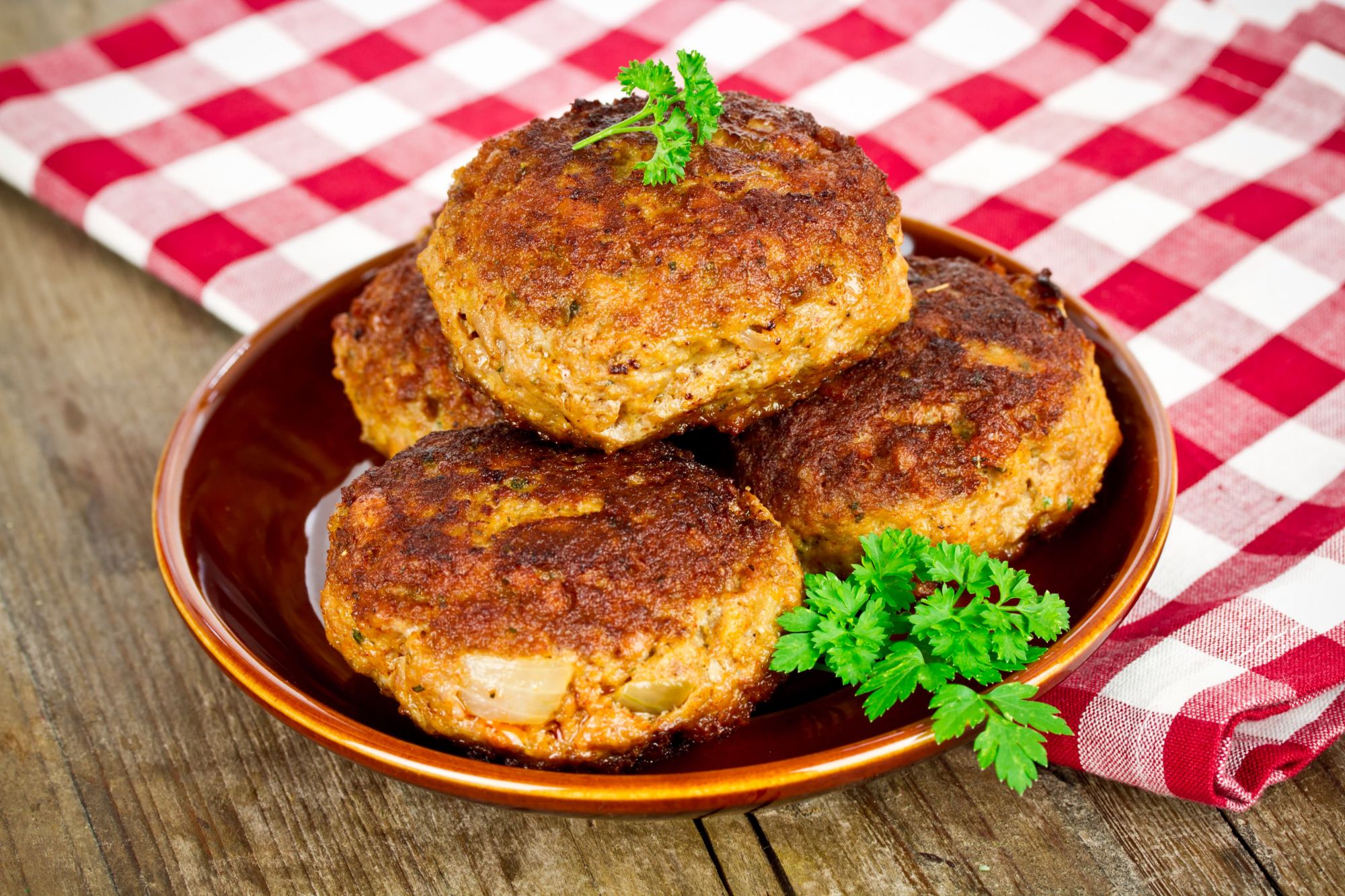 Knusprige Frikadellen Aus Dem Backofen - Frikadellen Rezepte So Werden ...