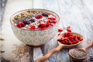 ACAI BOWLS: Alles, was Ihr über den GESUNDEN Trend wissen müsst!!