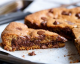 RIESEN-COOKIE: einfaches Rezept für einen SCHOKO-Cookie in Kuchengröße!