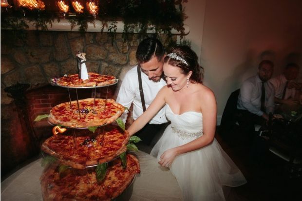 Diese HOCHZEITSTORTE ist der Traum jedes PIZZA-LIEBHABERS!