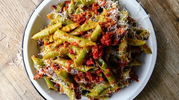 BOLOGNESE mit LAMMFLEISCH - Pasta für echte GOURMETS