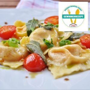 Kürbis-Ravioli in Salbeibutter