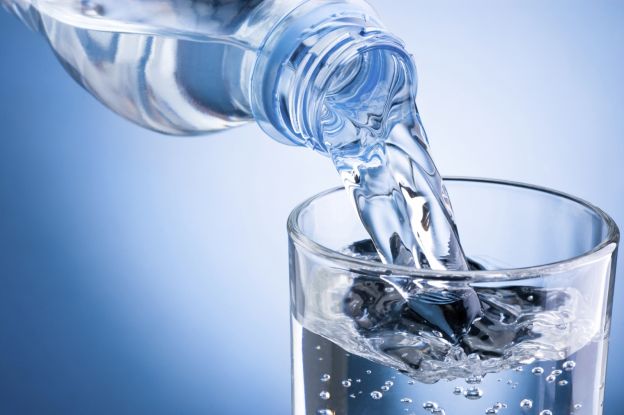 Lockerungsmittel: Mineralwasser