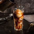 Unser Lieblings-Koffein-Kick: EISKAFFEE mit Vanilleeis