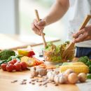 Warum Männer, die Obst und Gemüse essen, attraktiver auf Frauen wirken