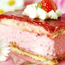 Wie im siebten Himmel: Himmlisch, flaumiger Erdbeerkuchen
