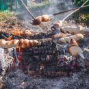 Unsere besten Stockbrot-Rezepte für das perfekte Lagerfeuer