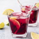 Tinto de Verano: Der spanische Drink, den ihr an heißen Tagen probieren müsst!