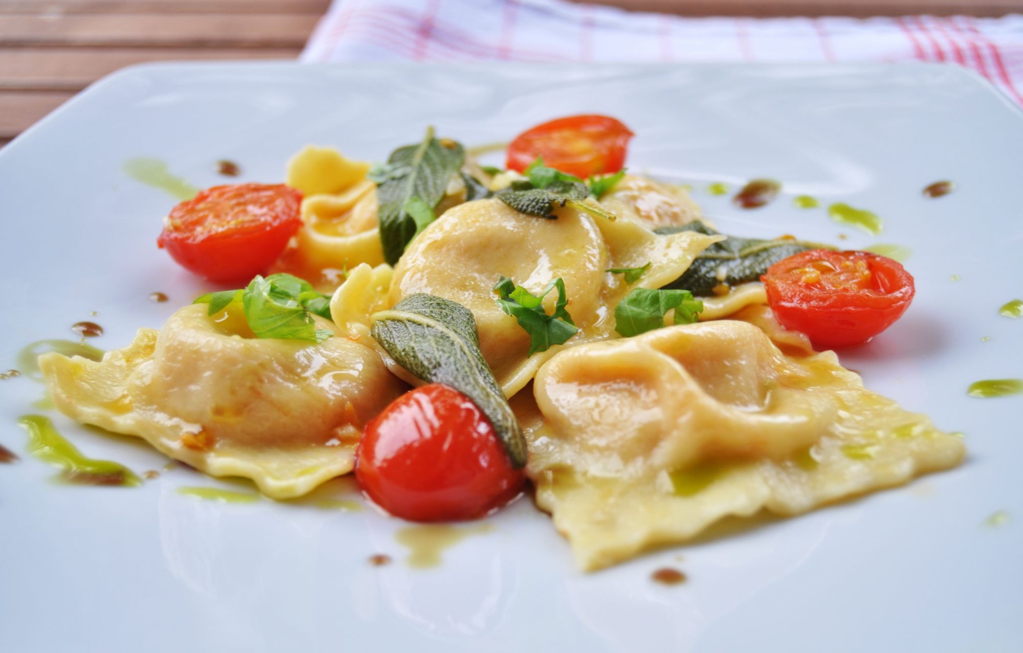 Kürbis-Ravioli in Salbeibutter (3.7/5)