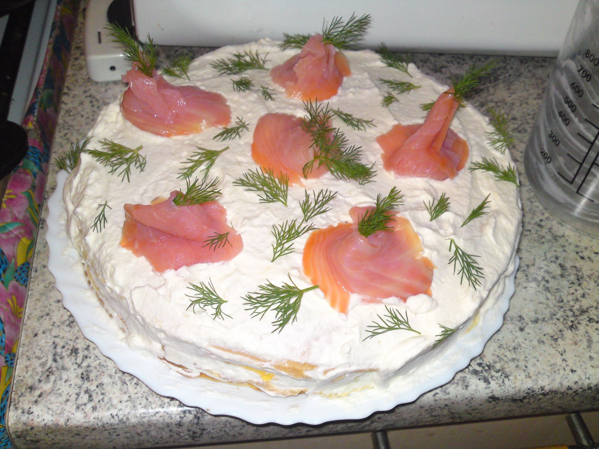 Pfannkuchen-Lachs-Torte (3.8/5)