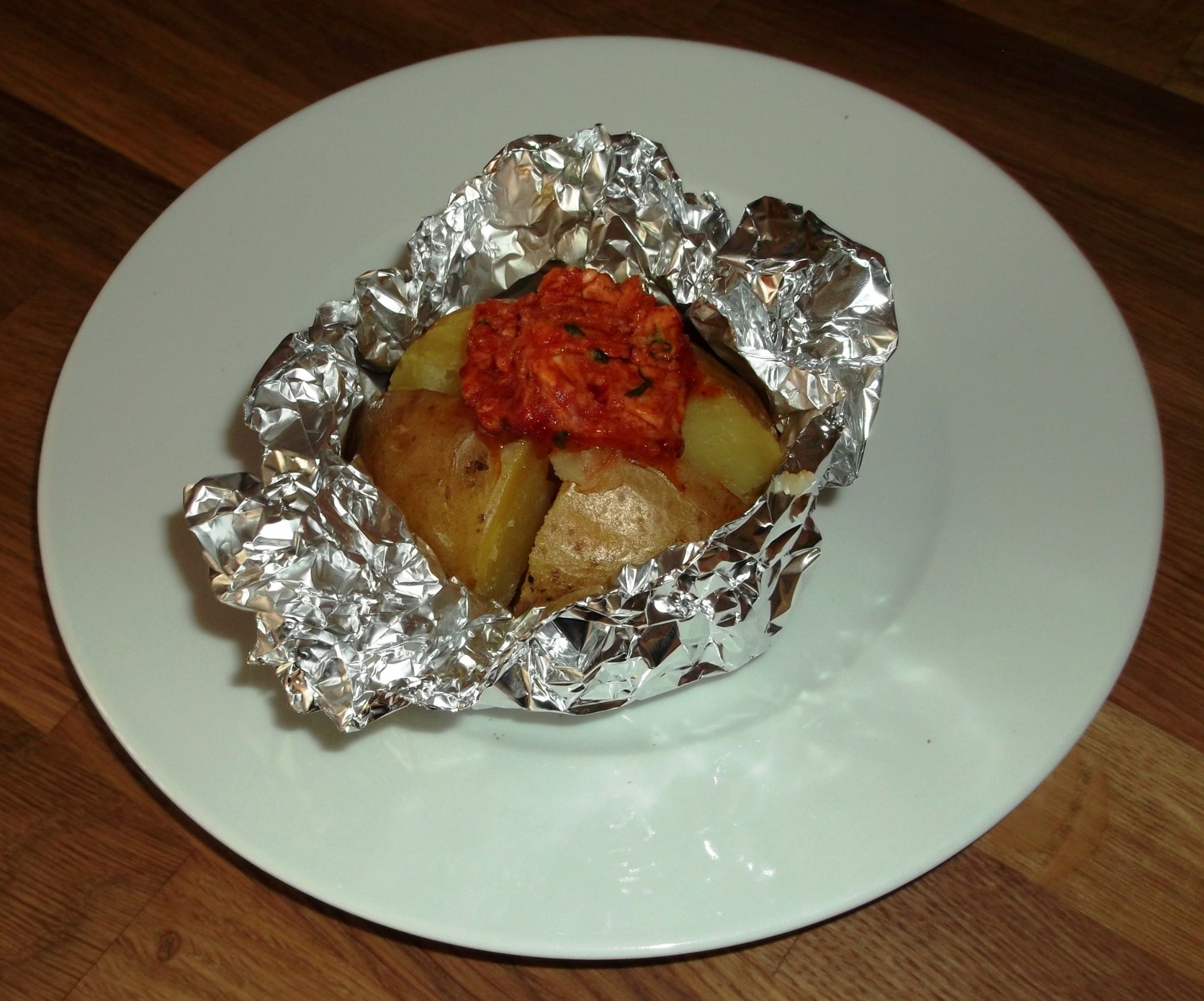 Ofenkartoffeln mit Tomaten-Butter (3.8/5)