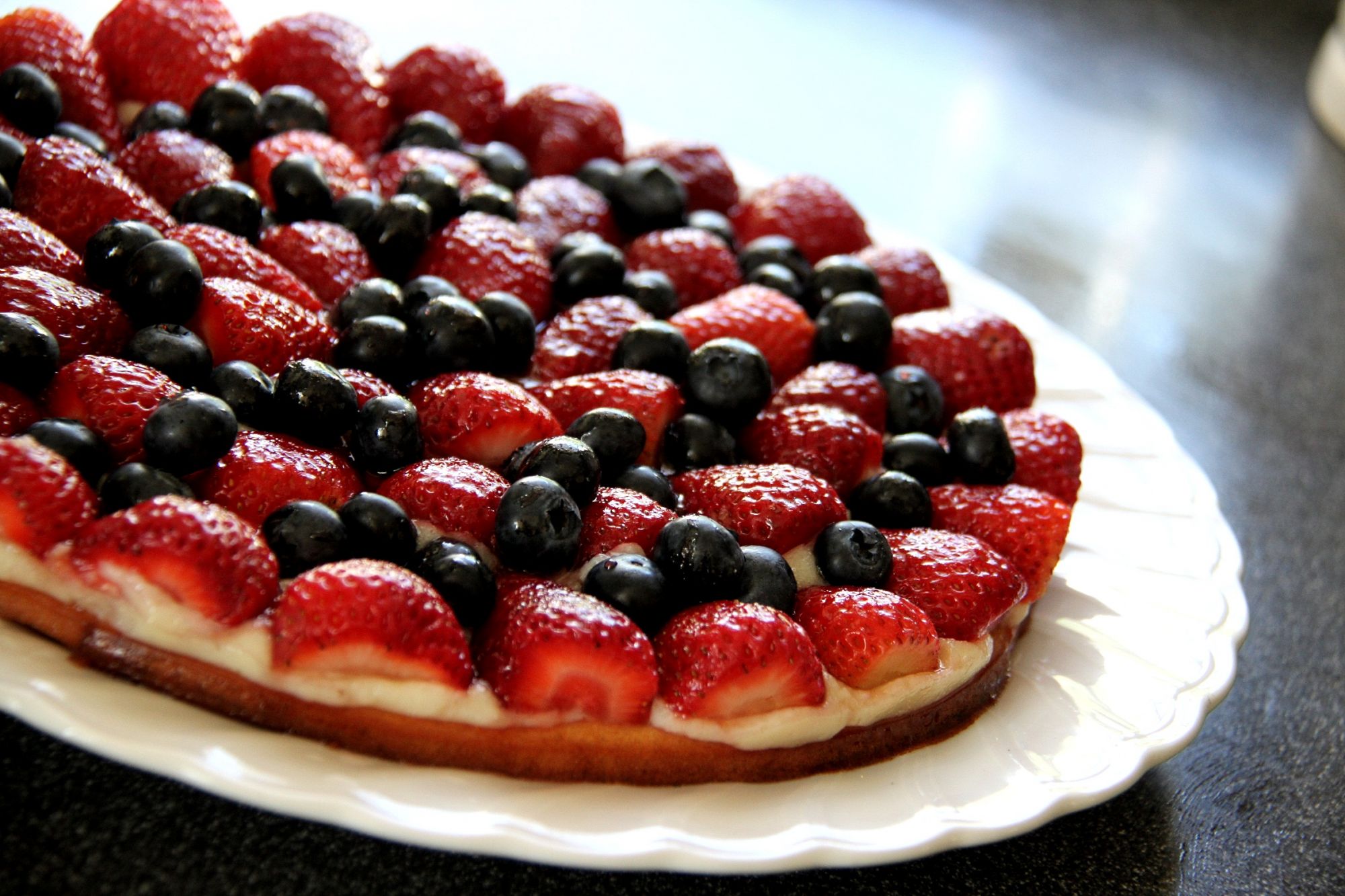 Erdbeer Heidelbeer Torte (3.1/5)