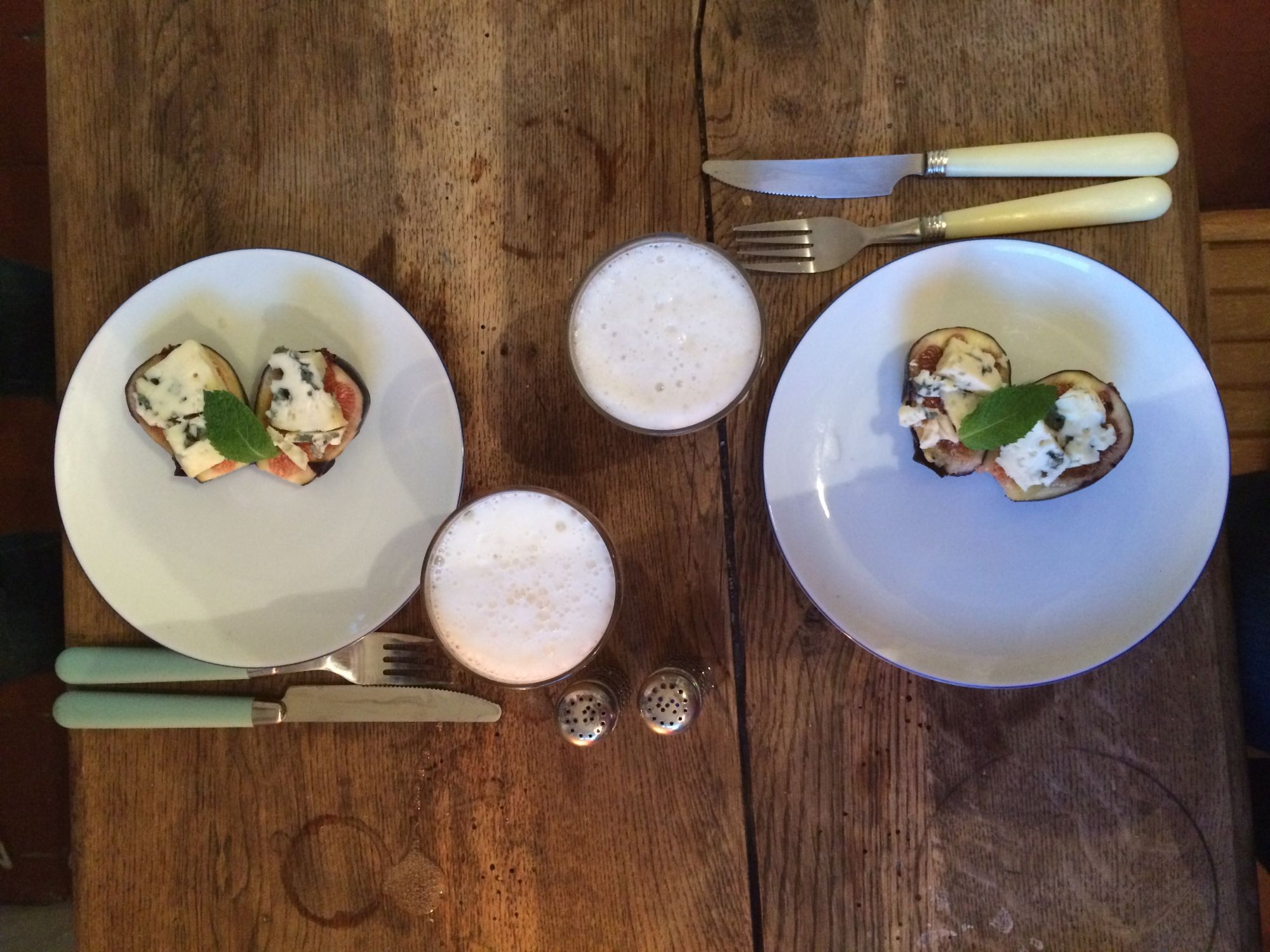Feigen mit Gorgonzola und Honig (3.9/5)
