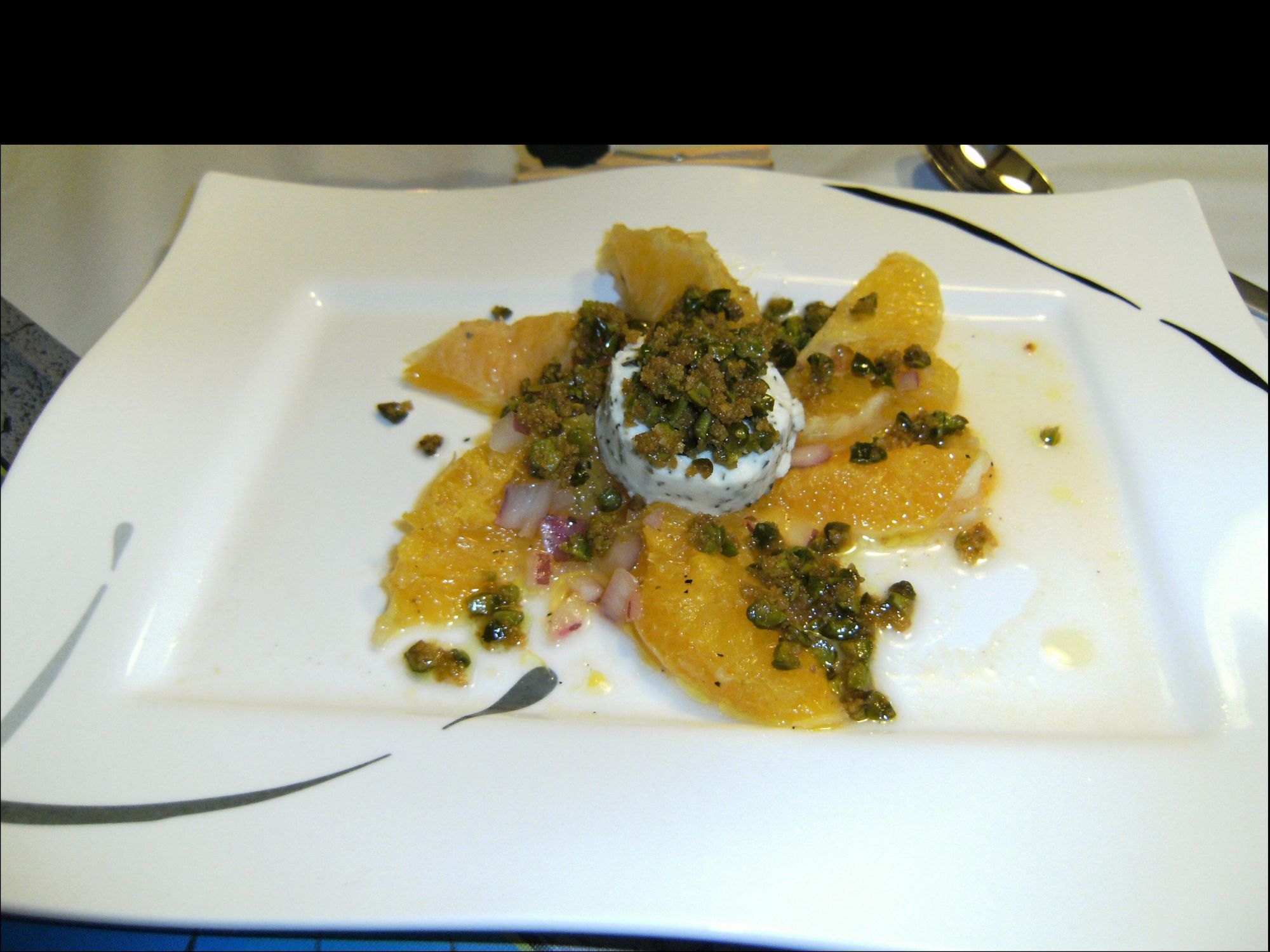 Orangensalat mit gratiniertem Ziegenkäse (4.5/5)