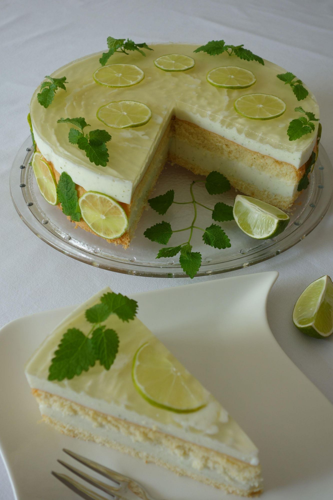 Rezept für eine HUGO-Torte! Ein Tortentraum aus Holunderblütensirup ...