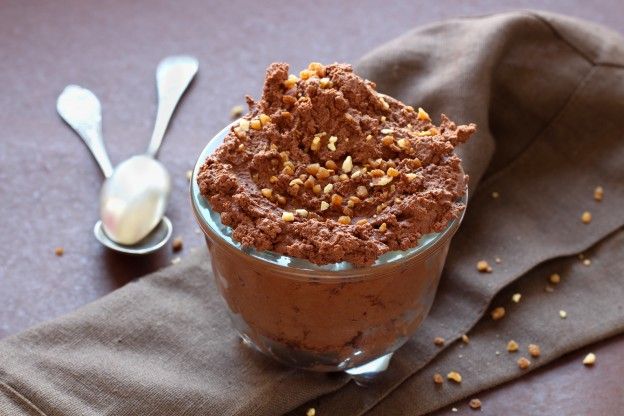 Eine Mousse au Chocolat nur aus Wasser und Schokolade