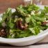 Salat mit Spargel und Pinienkernen