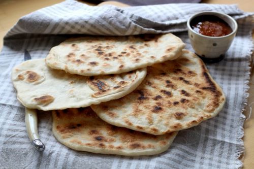 Schritt für Schritt zu indischem Naan-Brot