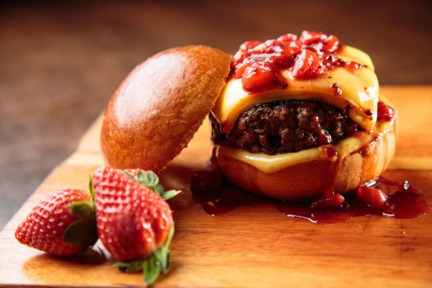 Erdbeer-Burger