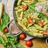 Penne mit Spinat-Pesto und Cherry-Tomaten