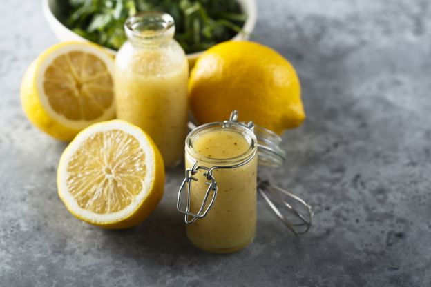 Zitronen-Olivenöl-Dressing