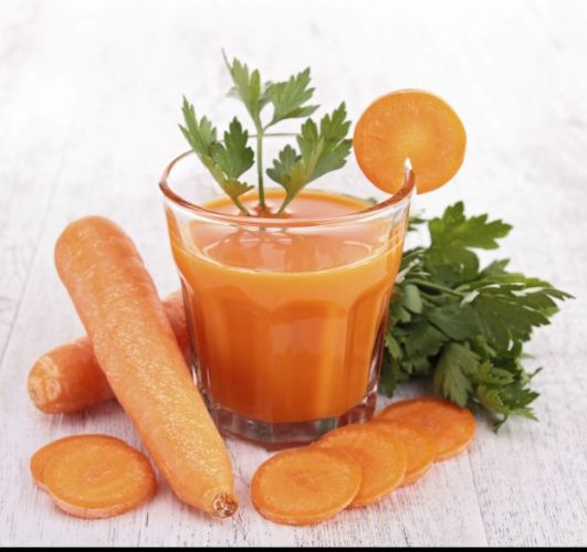 Karotten- und Ingwersaft
