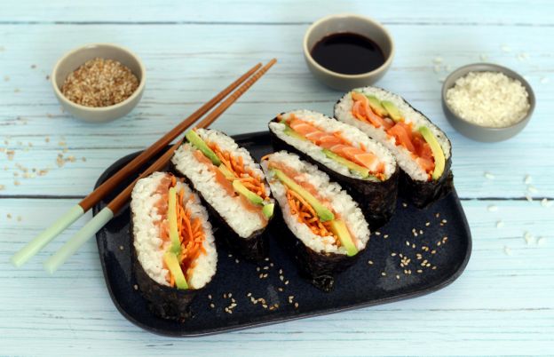 Onigirazu: Sushi Sandwiches