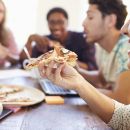 Achtsam essen: was ihr beachten solltet, wenn ihr abnehmen wollt